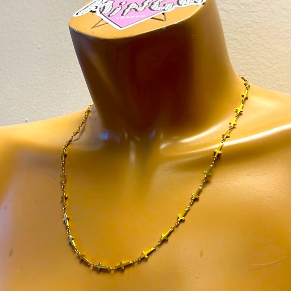 Jewelry - Vintage Religious Gold Crosses Necklace